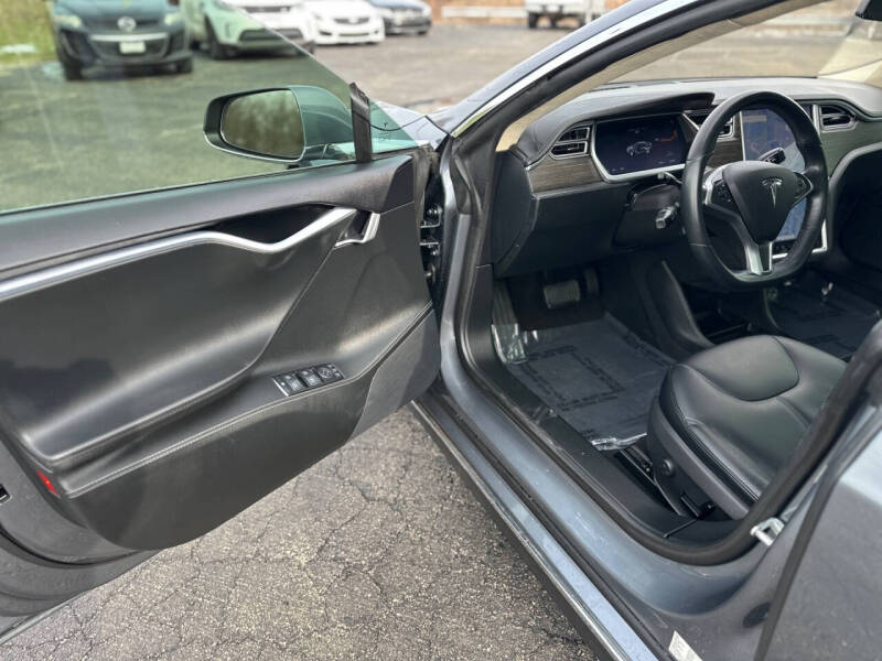 2014 Tesla Model S 85