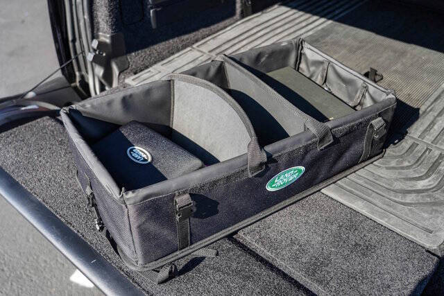 2025 Land Rover Range Rover P400 SE LWB