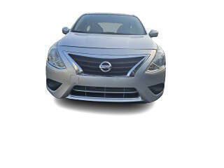 2017 Nissan Versa 1.6 S Plus