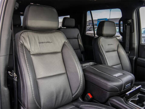 2025 GMC Yukon Denali