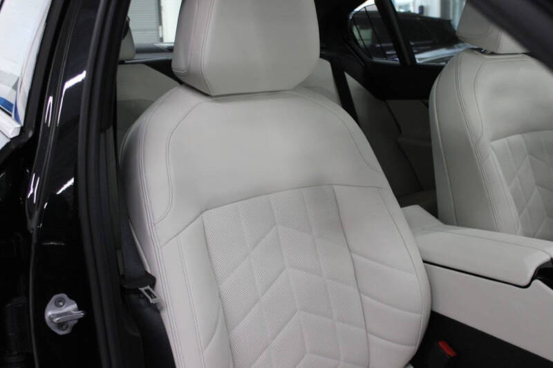 2024 BMW i5 eDrive40