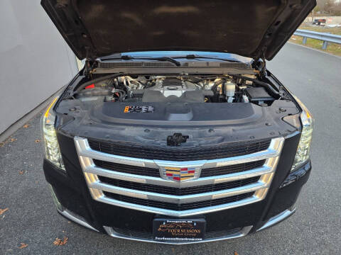 2017 Cadillac Escalade Premium Luxury