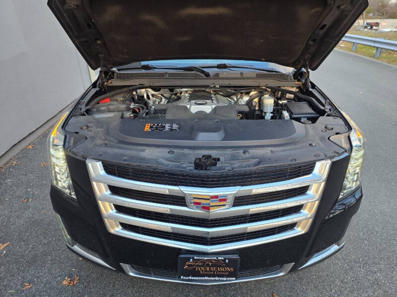 2017 Cadillac Escalade Premium Luxury