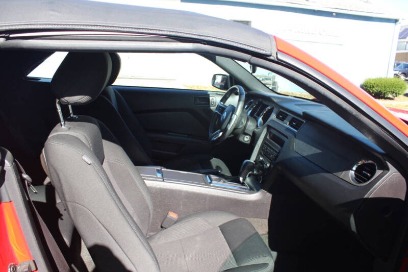 2014 Ford Mustang V6