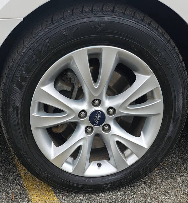 2012 Ford Taurus SEL