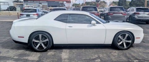 2015 Dodge Challenger R/T Plus Shaker