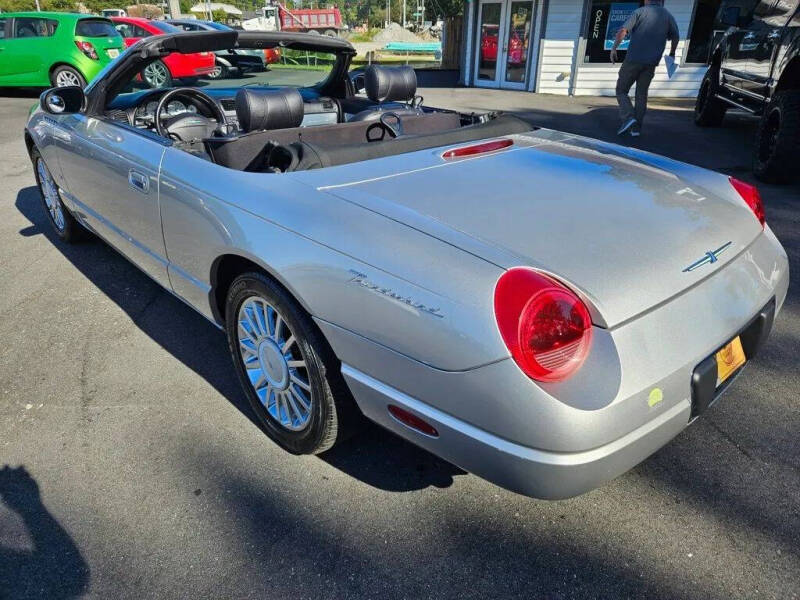 2004 Ford Thunderbird Deluxe