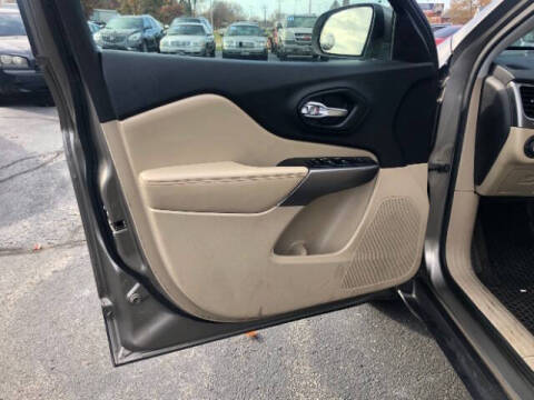 2019 Jeep Cherokee Latitude