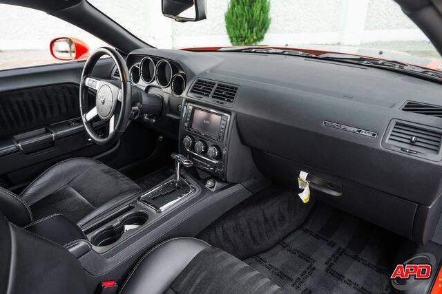 2008 Dodge Challenger SRT8