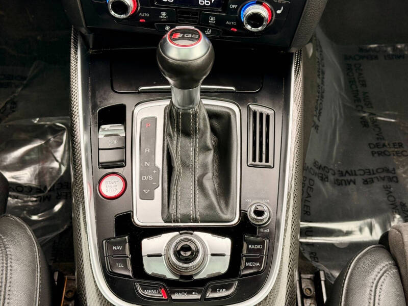 2015 Audi SQ5 3.0T quattro Premium Plus