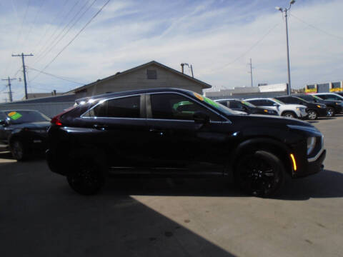 2022 Mitsubishi Eclipse Cross LE