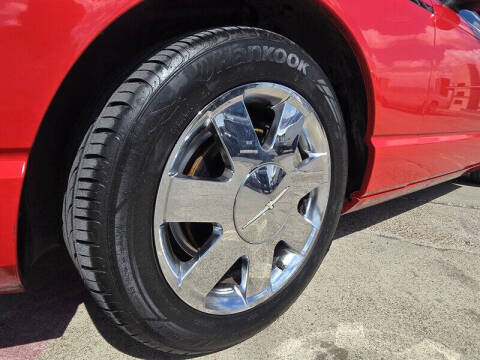 2002 Ford Thunderbird Deluxe