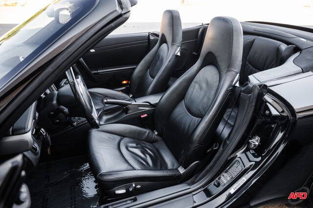 2005 Porsche 911 Carrera