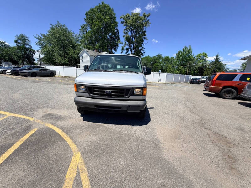 2006 Ford E-Series E-350 SD XL