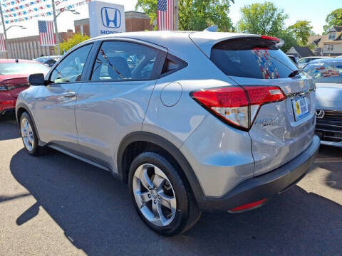 2022 Honda HR-V LX