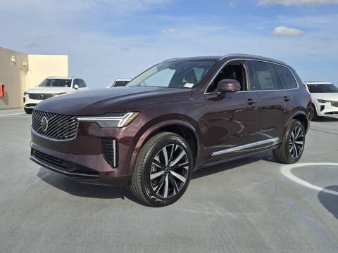 2025 Volvo XC90 B6 Core Bright Theme
