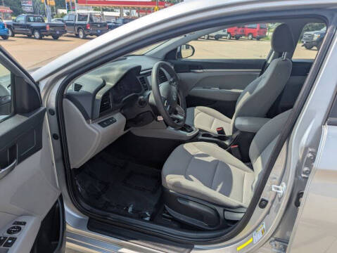 2020 Hyundai Elantra