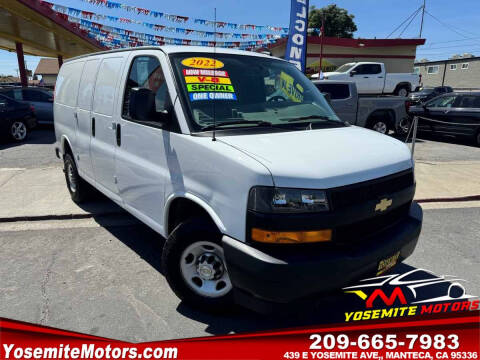 2022 Chevrolet Express 3500