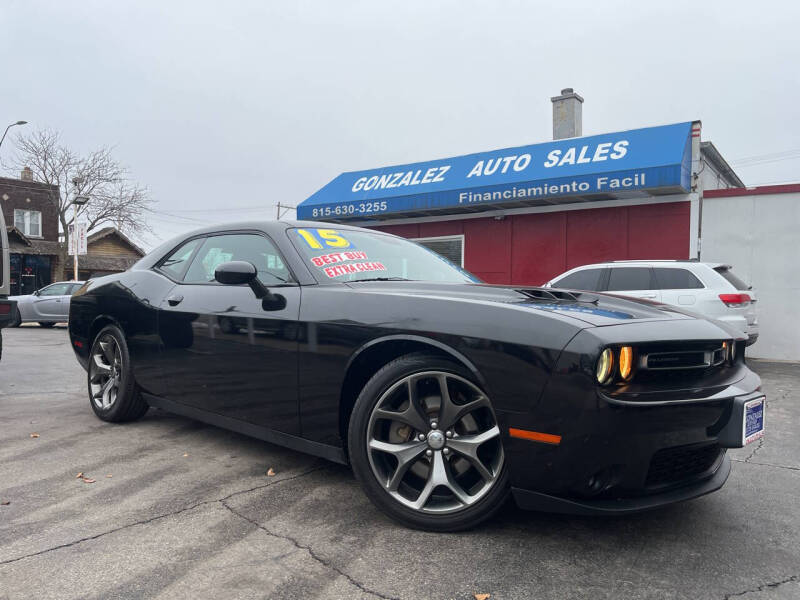 2015 Dodge Challenger SXT's photo