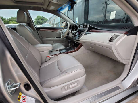 2012 Toyota Avalon