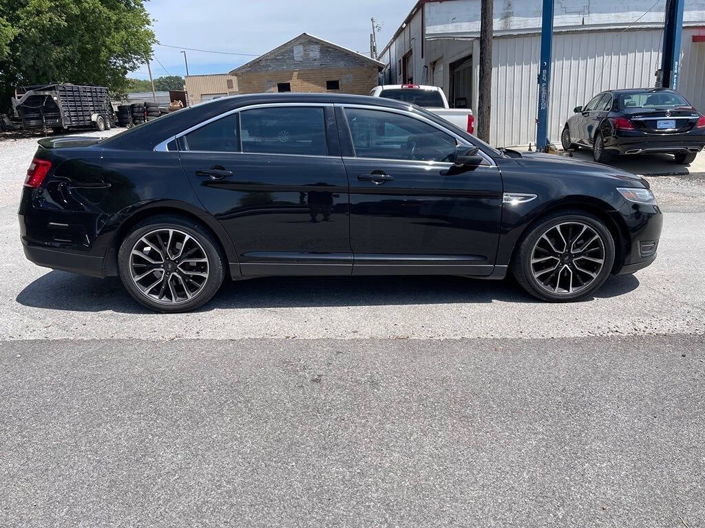 2018 Ford Taurus for sale at THE AUTO MAFIA in Batesville, AR