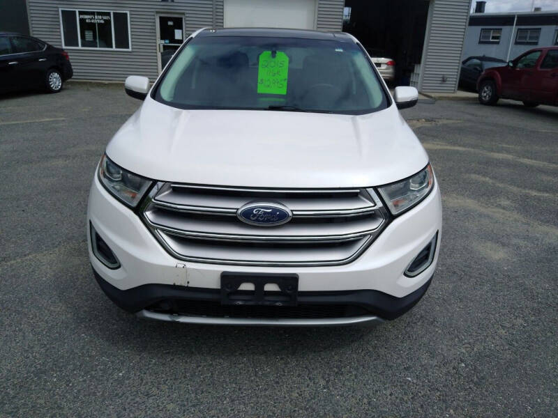 2015 Ford Edge SEL photo 3