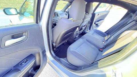 2015 Dodge Charger SXT