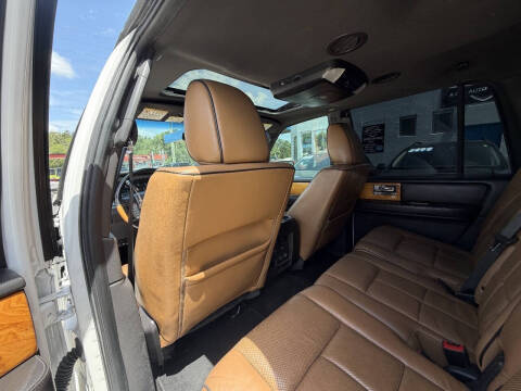 2013 Lincoln Navigator L