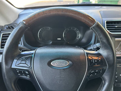 2016 Ford Explorer Platinum