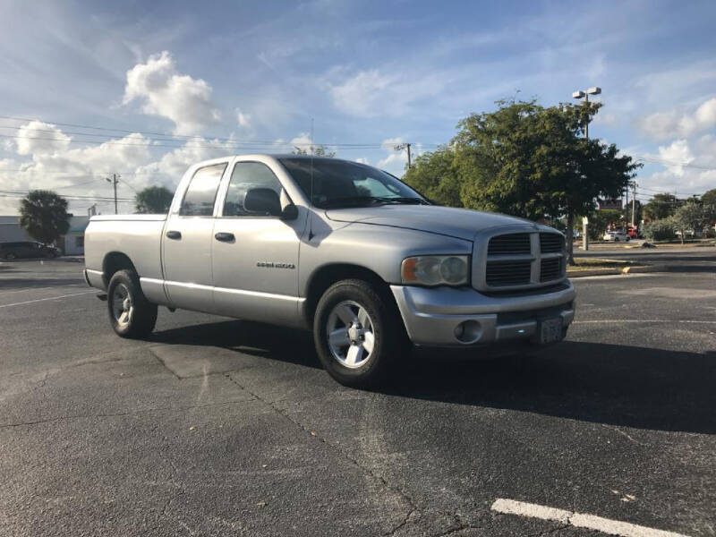 2002 Dodge Ram 1500 Pickup ST's photo