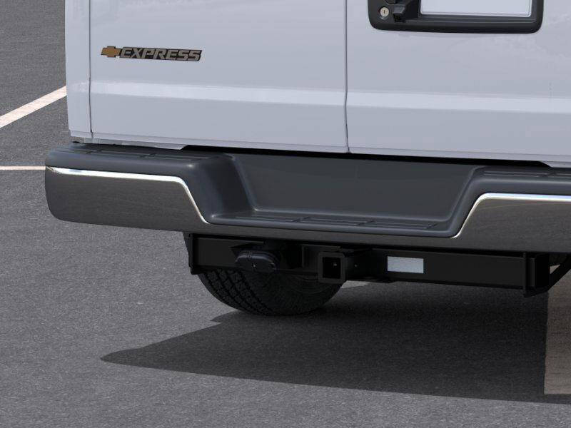 2025 Chevrolet Express 3500