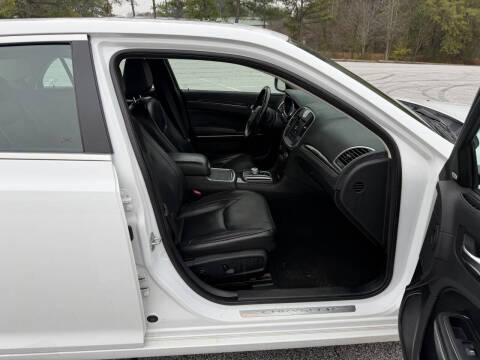 2019 Chrysler 300 Limited