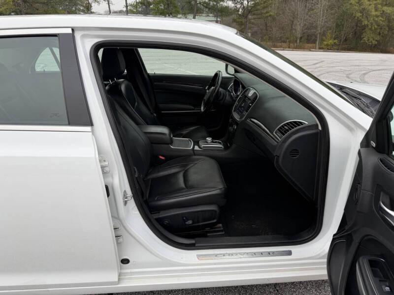 2019 Chrysler 300 Limited