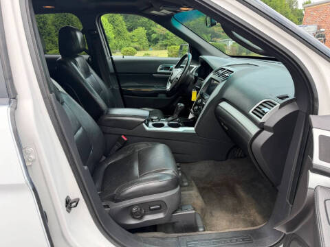2011 Ford Explorer XLT