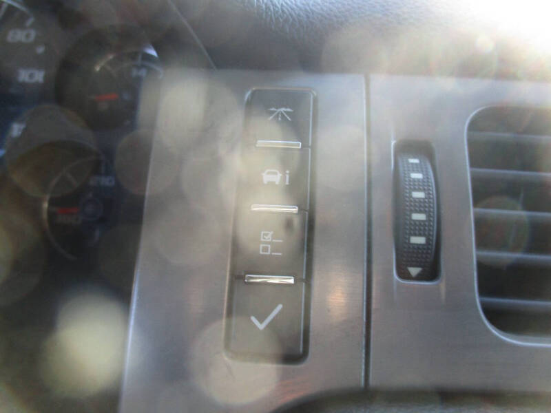 2012 Chevrolet Suburban LT