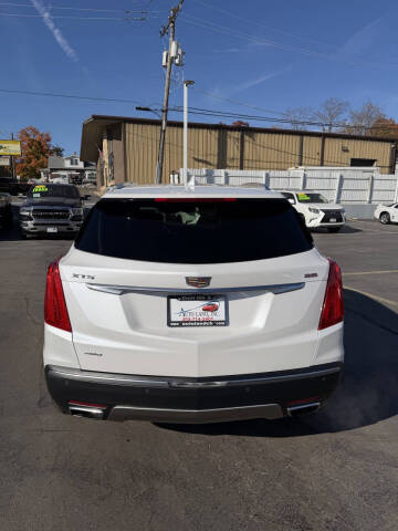 2017 Cadillac XT5 Platinum