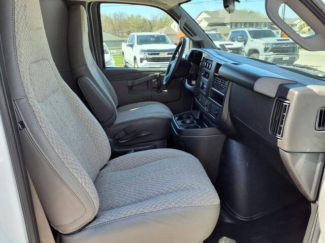 2026 Chevrolet Express 2500