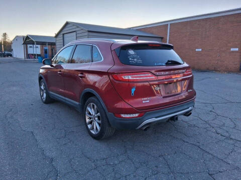 2017 Lincoln MKC Select