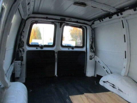 2016 Chevrolet Express 2500