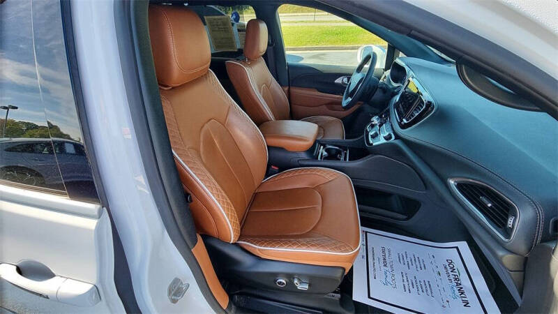 2024 Chrysler Pacifica Pinnacle