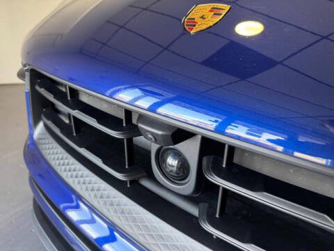 2024 Porsche Macan S