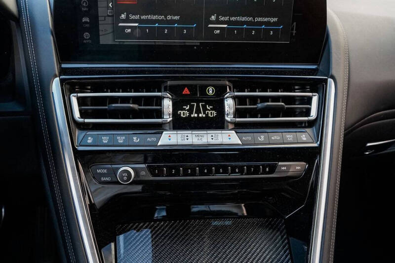 2025 BMW 8 Series M850i xDrive