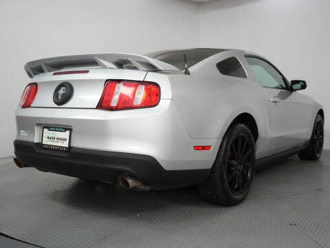 2012 Ford Mustang V6