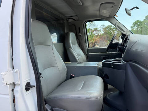 2008 Ford E-Series E-250