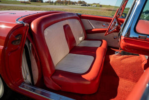 1956 Ford Thunderbird