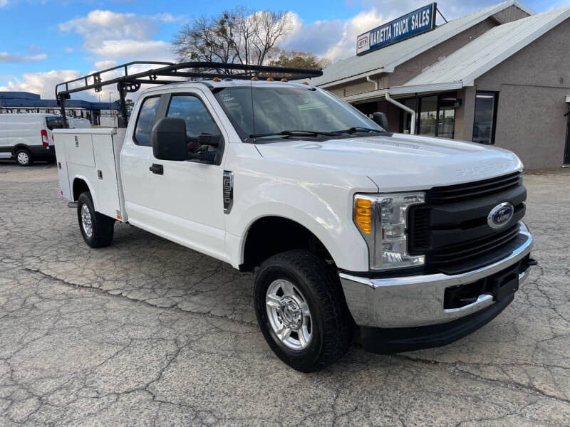 2017 Ford F-250 Super Duty XL photo 6