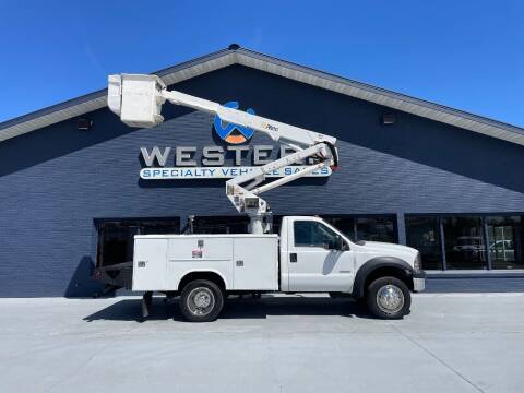 2006 Ford F-550 Super Duty for sale at Western Specialty Vehicle Sales in Braidwood IL
