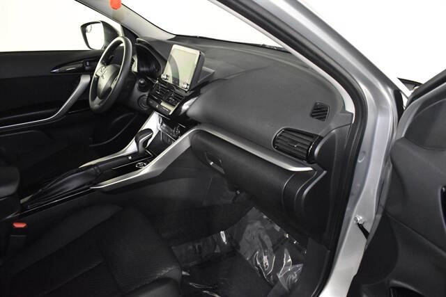 2024 Mitsubishi Eclipse Cross LE