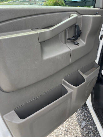 2018 Chevrolet Express 2500