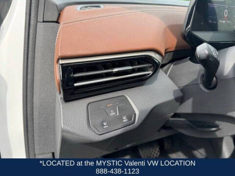 2023 Volkswagen ID.4 Pro